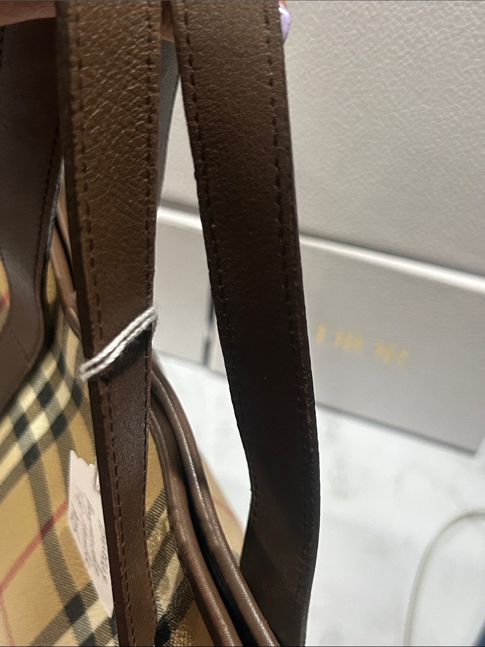 Burberry Haymarket Classic Tote top handle bag - Picture 6 of 11